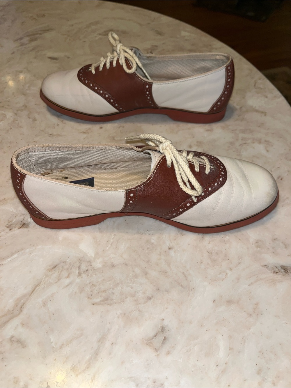 Vintage Dexter Cream and Brown Saddle Shoes - Picture 3 of 10